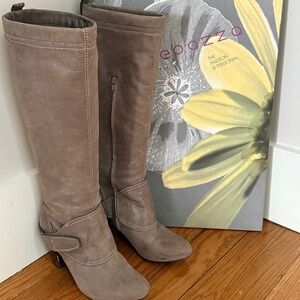 Apepazza Bologna Taupe-Grey Distressed Look High Boots